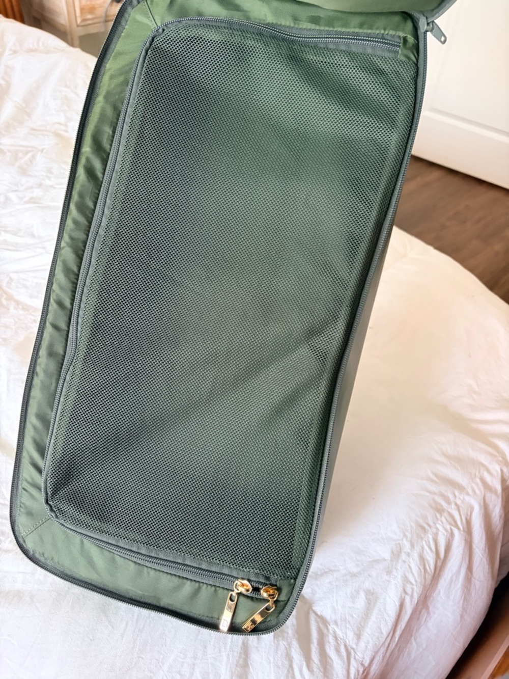 Buffbunny Olive Green Game Changer Duffel with Gold Hardware - Picture 7 of 11